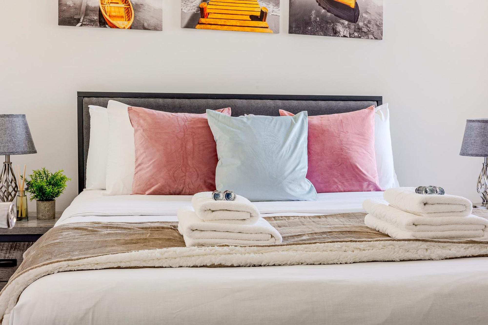 Bright 2Br Flat, Forest Gate, East Londres Extérieur photo