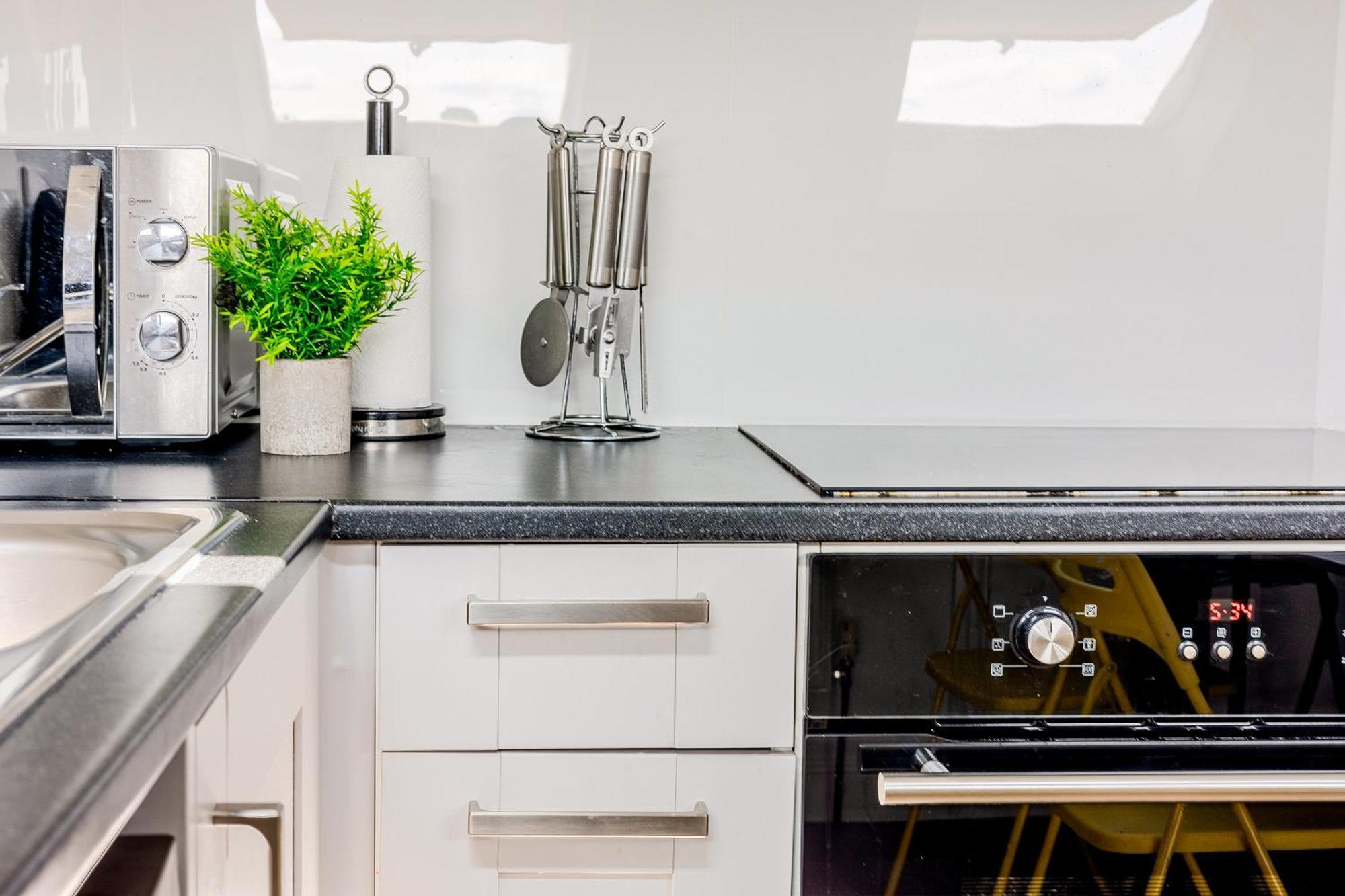Bright 2Br Flat, Forest Gate, East Londres Extérieur photo