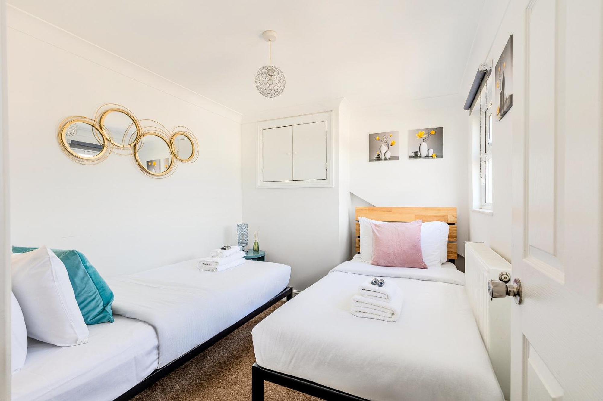 Bright 2Br Flat, Forest Gate, East Londres Extérieur photo